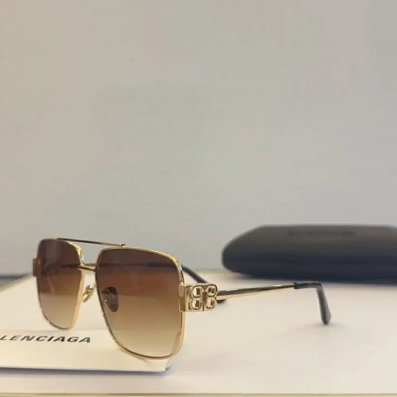 balenciaga aaa qualite lunettes de soleil s_123627b